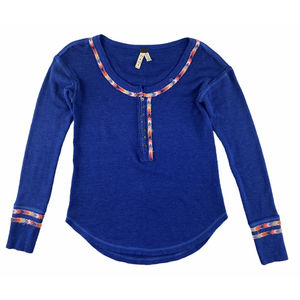 We The Free People Thermal Rainbow Blue Henley Top Embroidered Sz XS